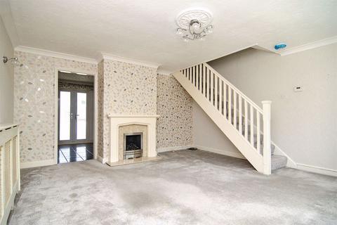 3 bedroom terraced house to rent, Thistledown Avenue, Burntwood WS7
