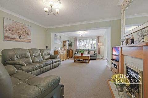 19 Linford Drive, Basildon, SS14 1RZ