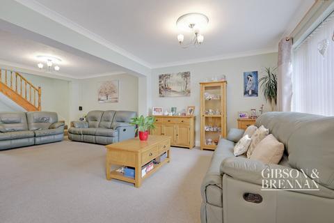 19 Linford Drive, Basildon, SS14 1RZ