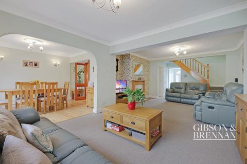 19 Linford Drive, Basildon, SS14 1RZ