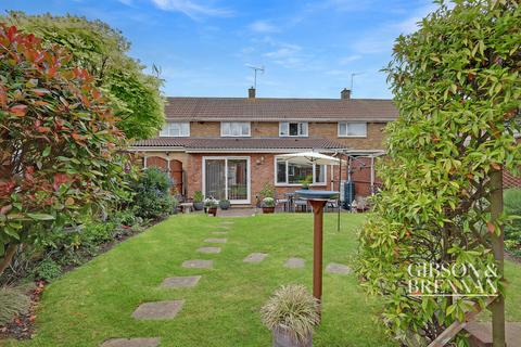 19 Linford Drive, Basildon, SS14 1RZ