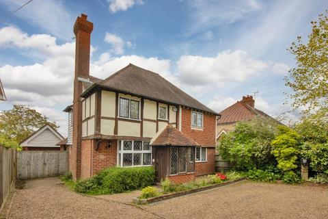 undefined, Cranbrook Road, Goudhurst, Kent, TN17 1DR