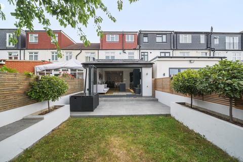 38 Lower Downs Road, London, SW20 8QQ