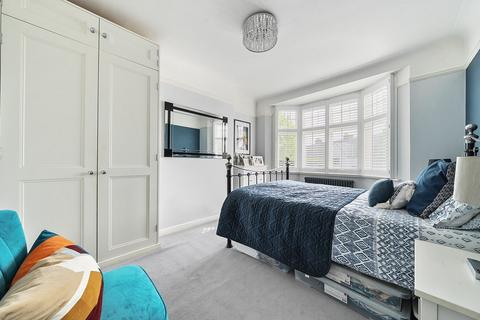 38 Lower Downs Road, London, SW20 8QQ