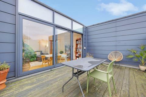 2 bedroom penthouse for sale, Hackney Road,Shoreditch, E2