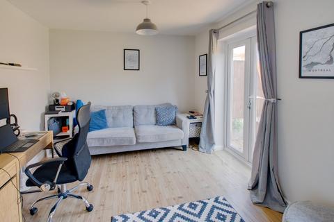 3 Bridge Road, Bromsgrove, B60 3GT