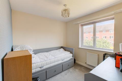 3 Bridge Road, Bromsgrove, B60 3GT