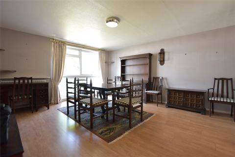 2 bedroom apartment for sale, Pampisford Road, Purley, CR8