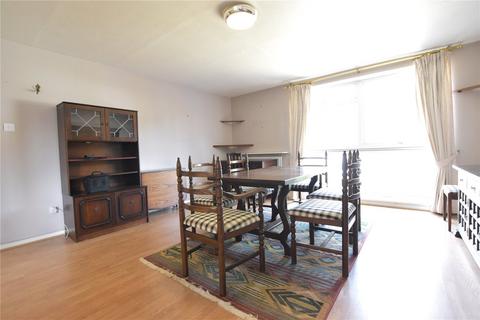2 bedroom apartment for sale, Pampisford Road, Purley, CR8
