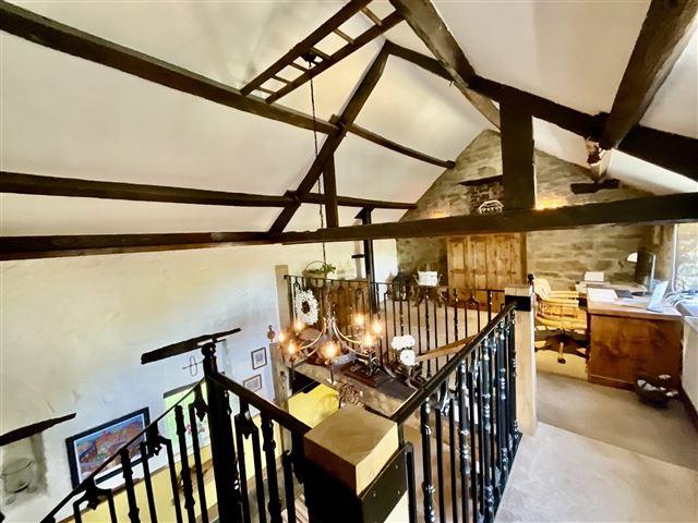 Mezzanine/ Office