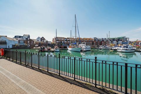 3 bedroom terraced house for sale, Captains Row, Old Portsmouth, Portsmouth