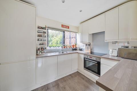 72 Peerless Drive, Harefield, Uxbridge, UB9 6JG