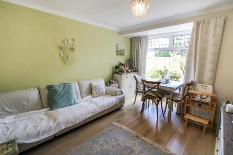 6 The Avenue, Knaresborough, HG5 0NL