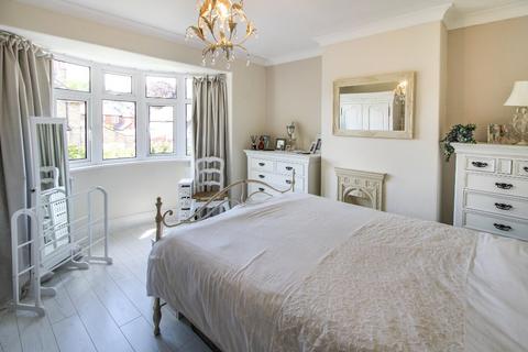 6 The Avenue, Knaresborough, HG5 0NL