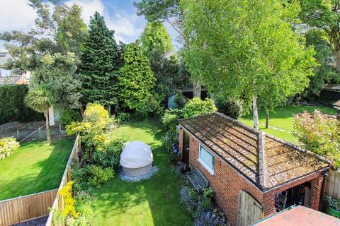 6 The Avenue, Knaresborough, HG5 0NL