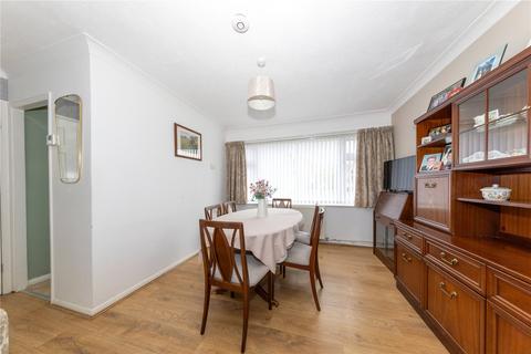 15 Green Oaks, Luton, LU2 7TH