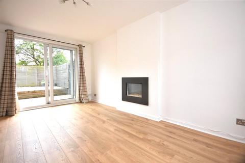 undefined, High Bank Close, Leeds, West Yorkshire