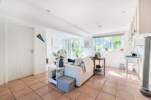 8 River Gardens, Purley On Thames, Reading, RG8 8BX