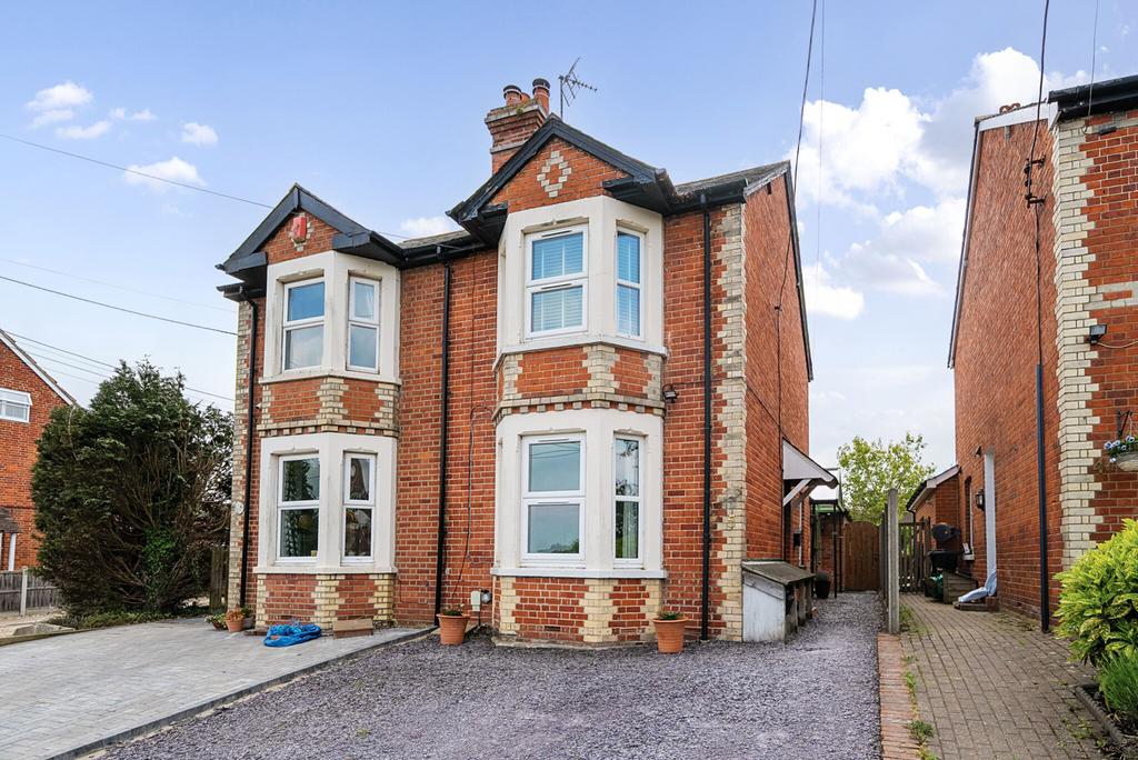 Arborfield Road, Reading RG2 3 bed semi-detached house for sale - £525,000