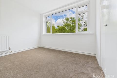 2 bedroom apartment for sale, Cheveley Park Shopping Centre, Durham DH1