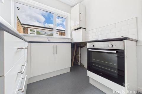 2 bedroom apartment for sale, Cheveley Park Shopping Centre, Durham DH1