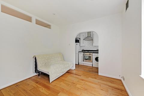 undefined, Wyke Road, London SW20