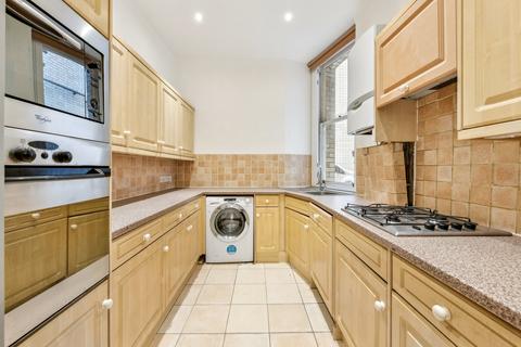 3 bedroom flat for sale, Ashley Gardens, Thirleby Road, London, SW1P