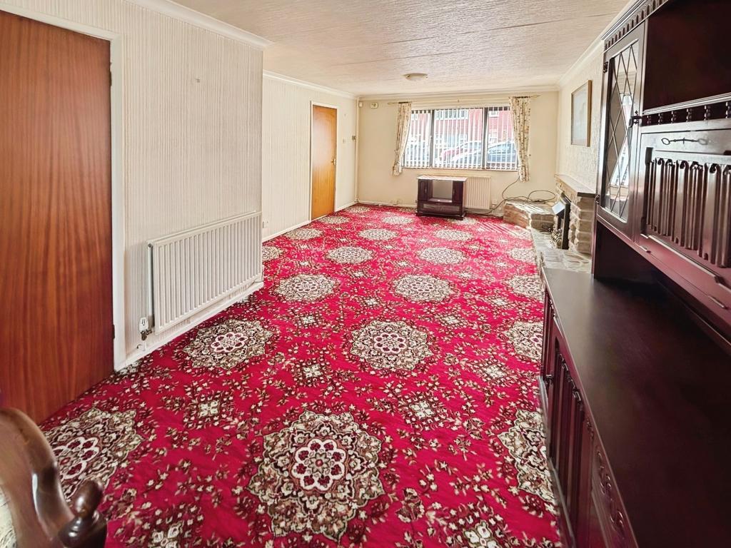 Lounge/Dning Area