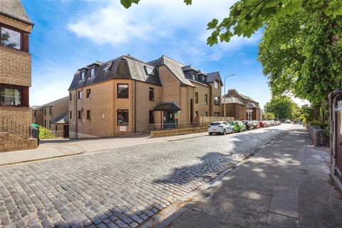 20l Roseangle, Dundee, DD1 4LR