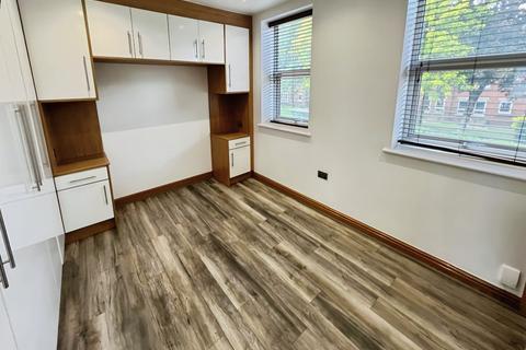 3 bedroom end of terrace house for sale, Orrell Road, Wigan WN5