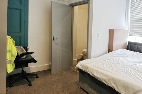 1 bedroom property to rent, Balne Lane, West Yorkshire WF2