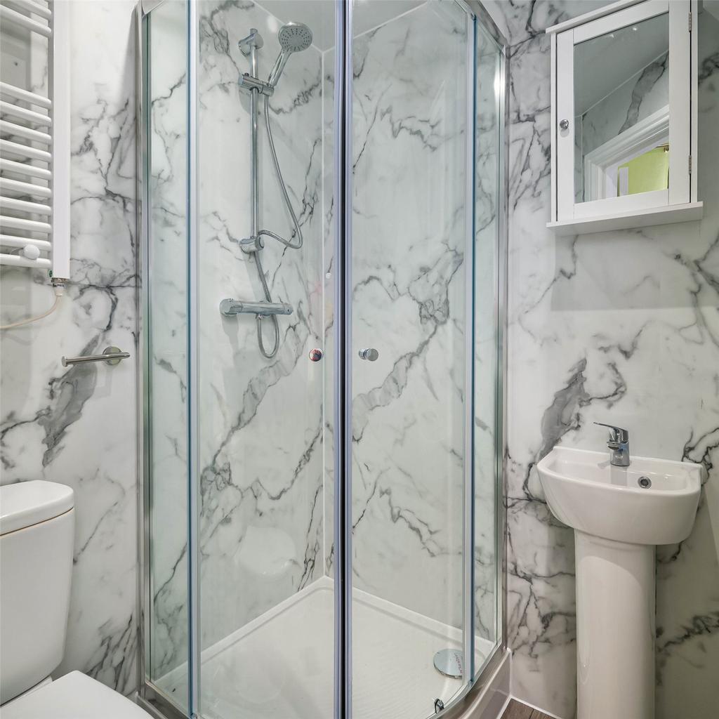 Ensuite Bathroom