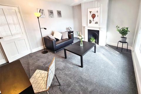 1 bedroom flat to rent, Grove Road, Hampshire SO15