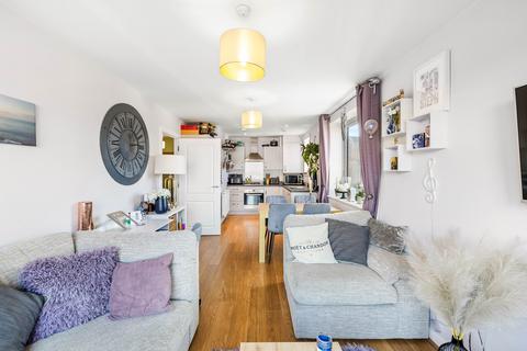 1 bedroom apartment for sale, Victoria Road, Horley RH6