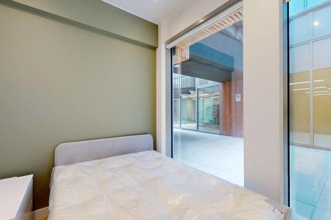 2 bedroom flat to rent, Great West Road