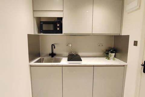 2 bedroom flat to rent, YOHO Kingston Addison Gardens 2b1b