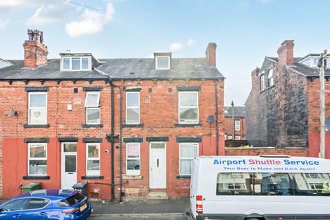 25 Brooklyn Place, Armley, Leeds, LS12 2BT