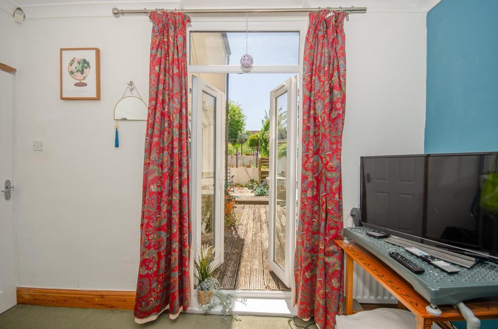 Dining room pic 2.jpg