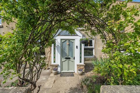3 bedroom semi-detached house for sale, Longleaze Lane, Melksham