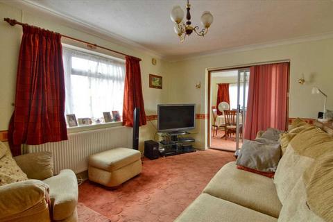 3 bedroom bungalow for sale, Brightlingsea CO7