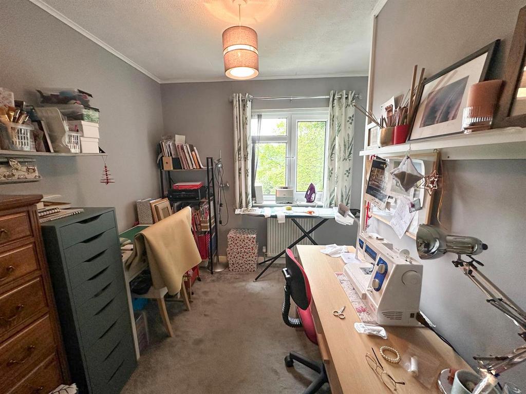 3 bed semi-detached property, Utley