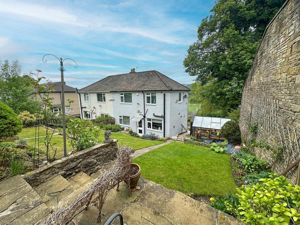 3 bed semi-detached property, Utley