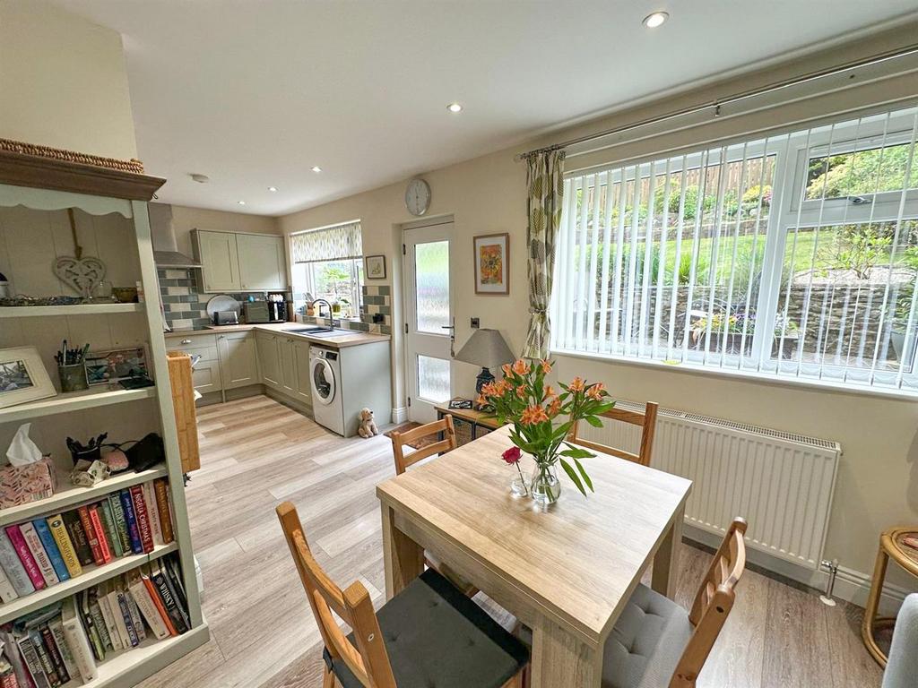 3 bed semi-detached property, Utley