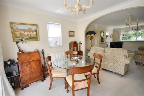 undefined, Larks Meadow, Stalbridge