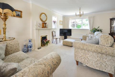undefined, Larks Meadow, Stalbridge