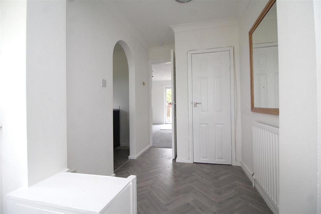 Hallway.JPG