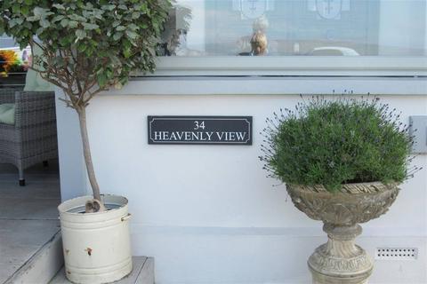 4 bedroom detached house for sale, Western Esplanade, Herne Bay