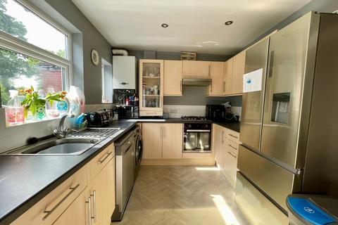 154 Gracemere Crescent, Yardley Wood, Birmingham, B28 0UD