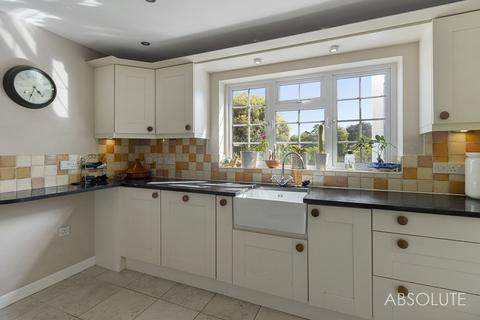 4 bedroom detached house for sale, Monterey Close, Torquay, TQ2