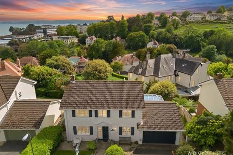 4 bedroom detached house for sale, Monterey Close, Torquay, TQ2